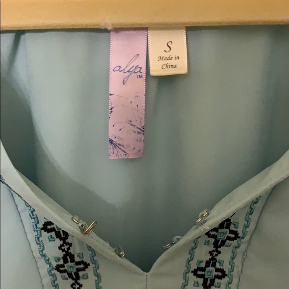 Powder Blue Blouse - Picture 5 of 6